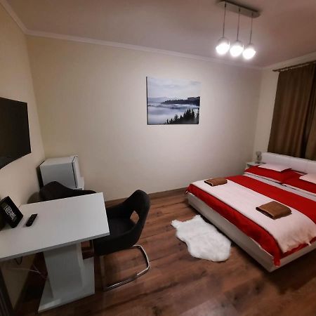 Borostyan Panzio Bed & Breakfast Debrecen Exterior photo