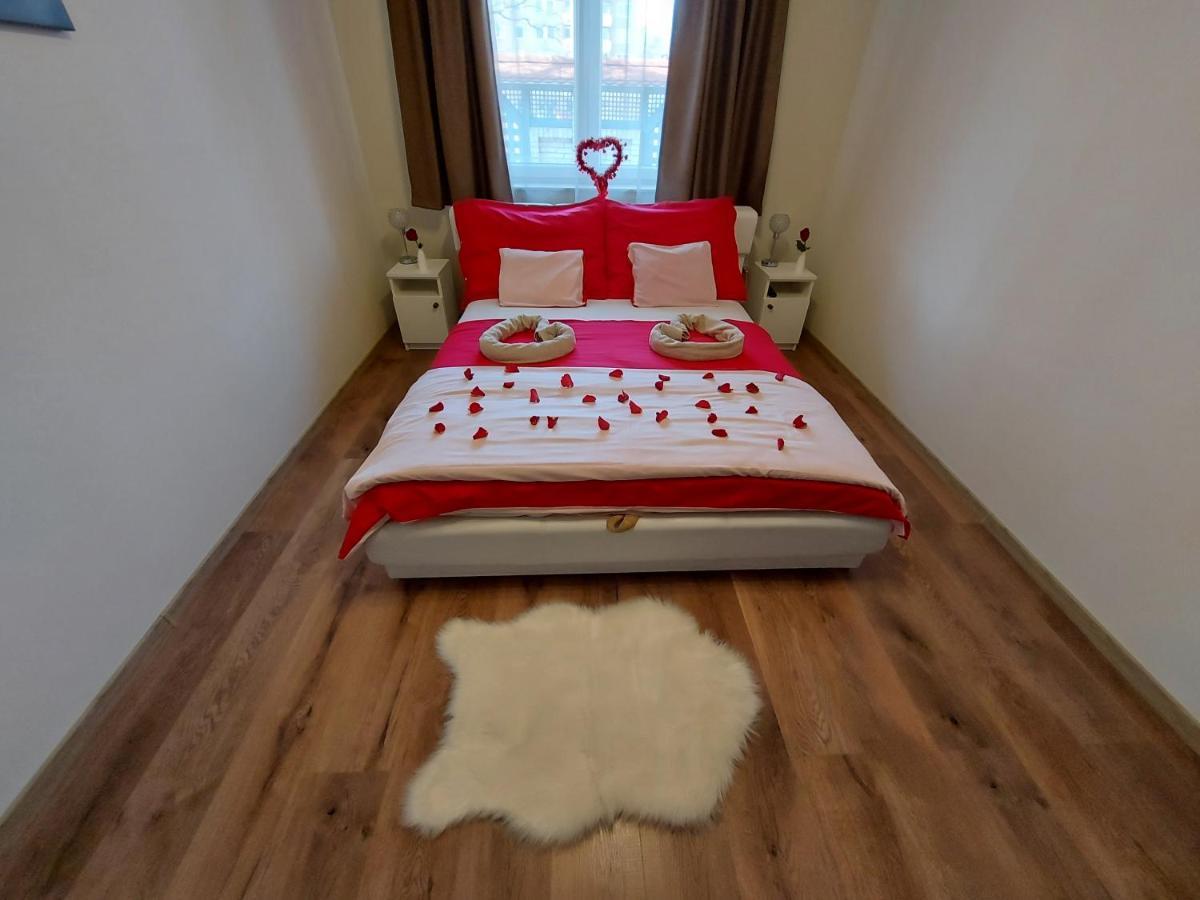 Borostyan Panzio Bed & Breakfast Debrecen Exterior photo