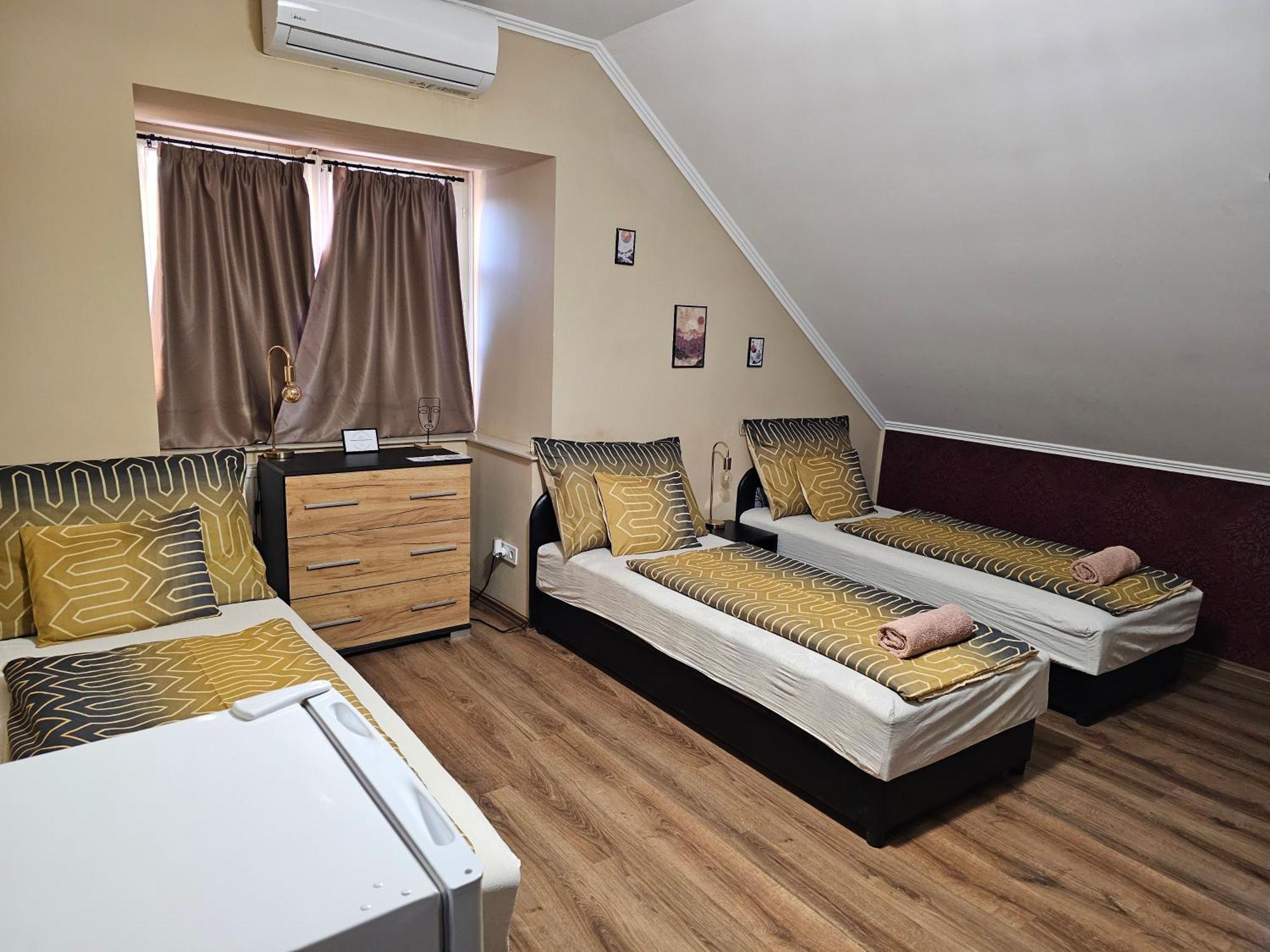 Borostyan Panzio Bed & Breakfast Debrecen Exterior photo